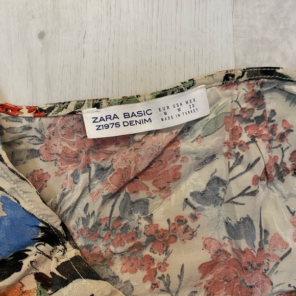 Floral dress - Picture 4 of 4